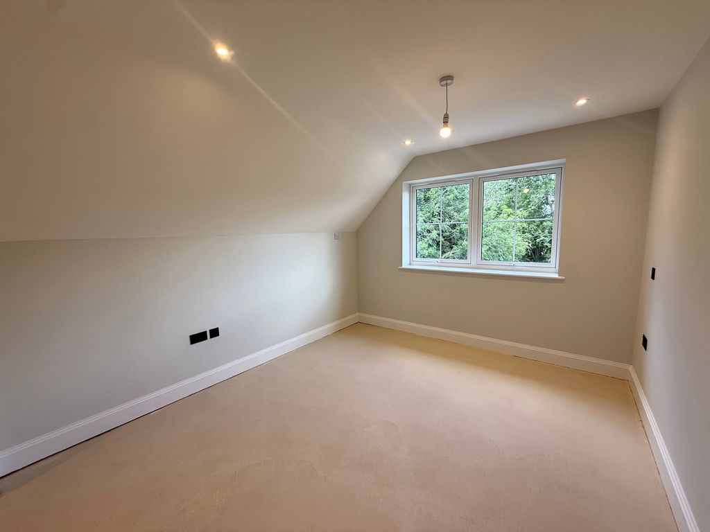 81 Farleigh Road